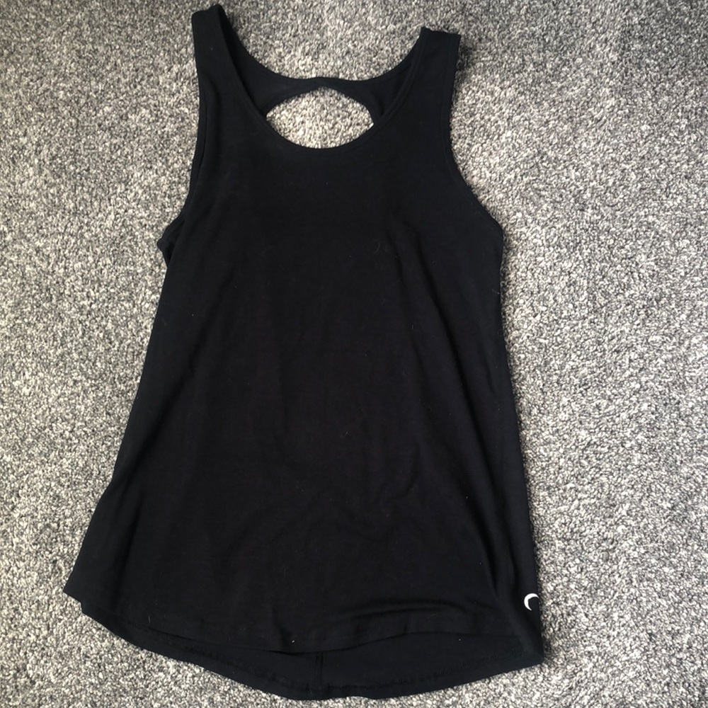 Zyia twist tank